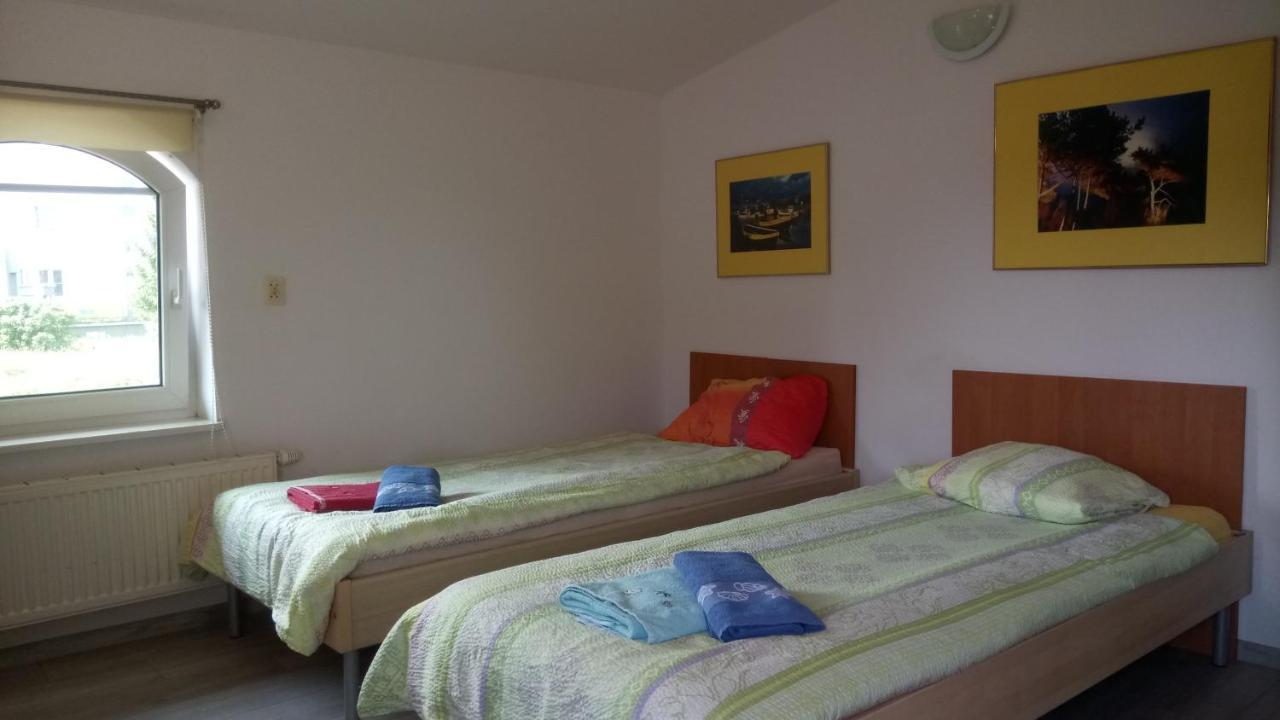 Lesniczowka Pokoje Goscinne Gdynia Exterior foto