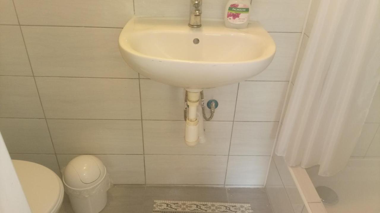 Lesniczowka Pokoje Goscinne Gdynia Exterior foto